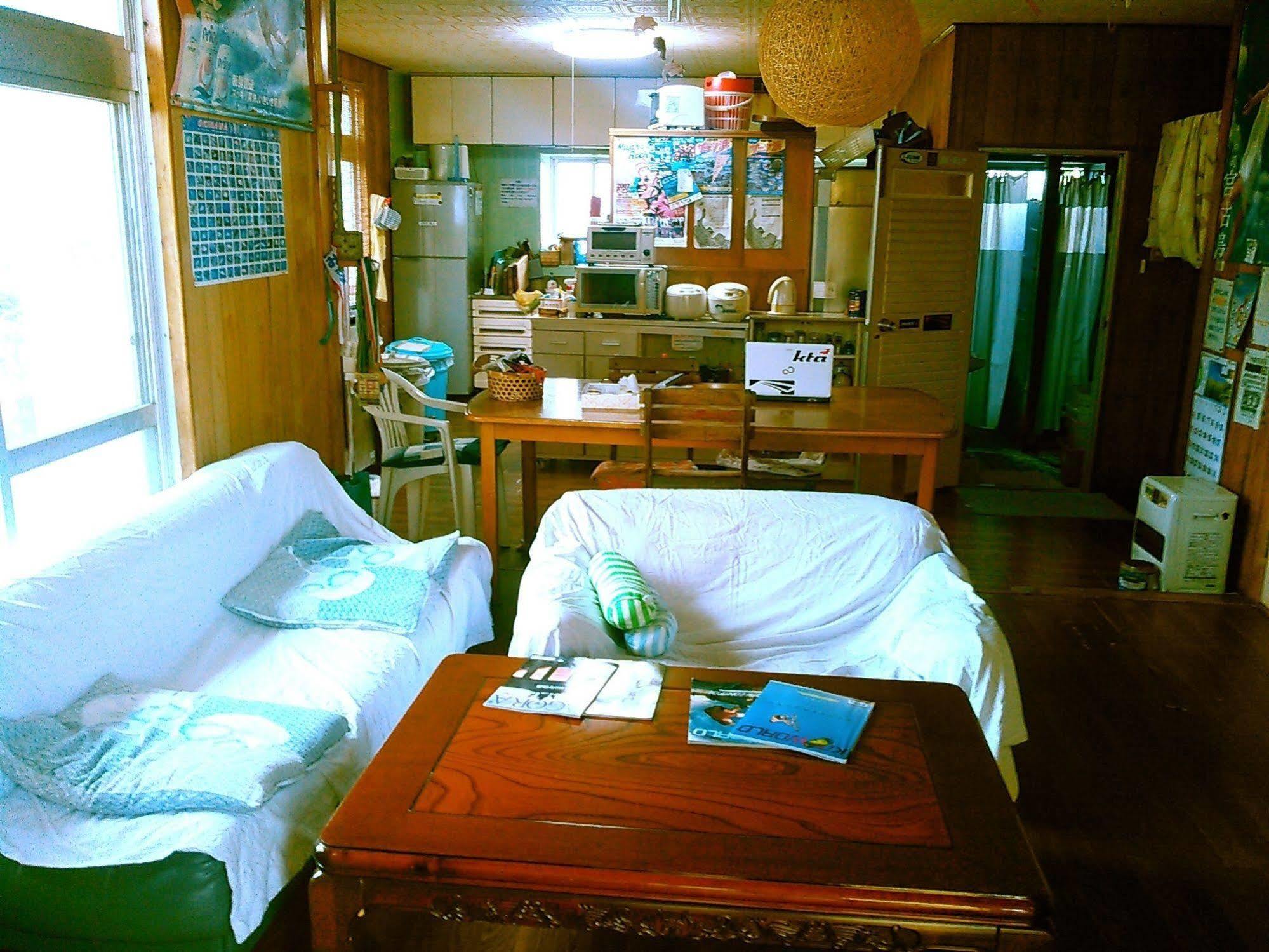 Pensión Miyakojima Exterior foto